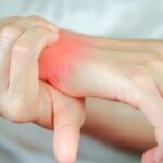 rheumatoid arthritis symptoms ra symptoms early signs of rheumatoid arthritis signs of ra unusual symptoms of rheumatoid arthritis signs rheumatoid arthritis is getting worse signs and symptoms of rheumatoid arthritis stage 1 early rheumatoid arthritis in hands first signs of rheumatoid arthritis signs of rheumatoid arthritis